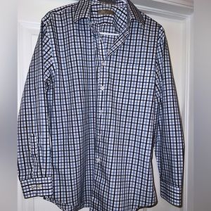 Mens Nordstrom brand long sleeve trim fit smart care shirt Size M